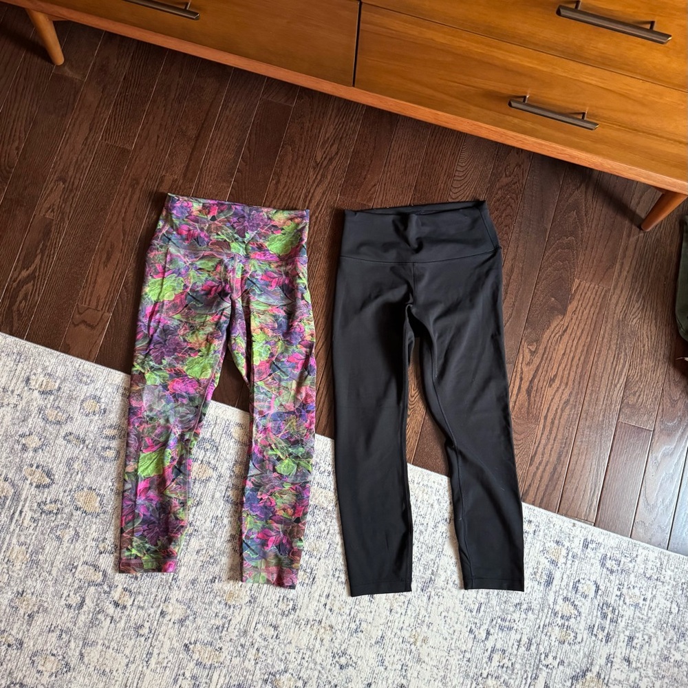 Lot of 2 - Lululemon Wunder Under leggings